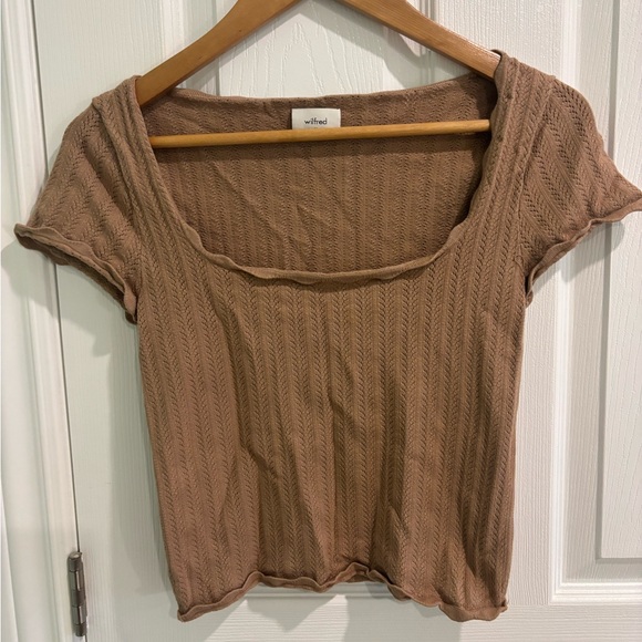 Wilfred Tops - Aritzia Wilfred Parcel Top Size Medium